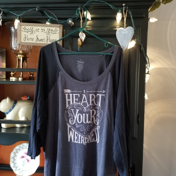 Cute plus long sleeved tee